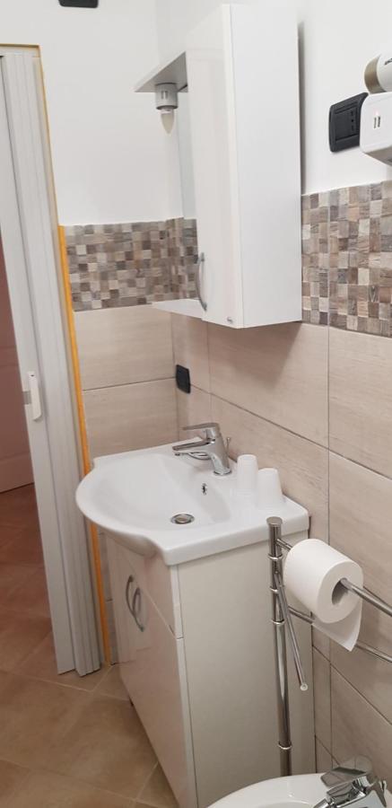 B&B Del Corso Vittorio Vibo Valentia Eksteriør billede